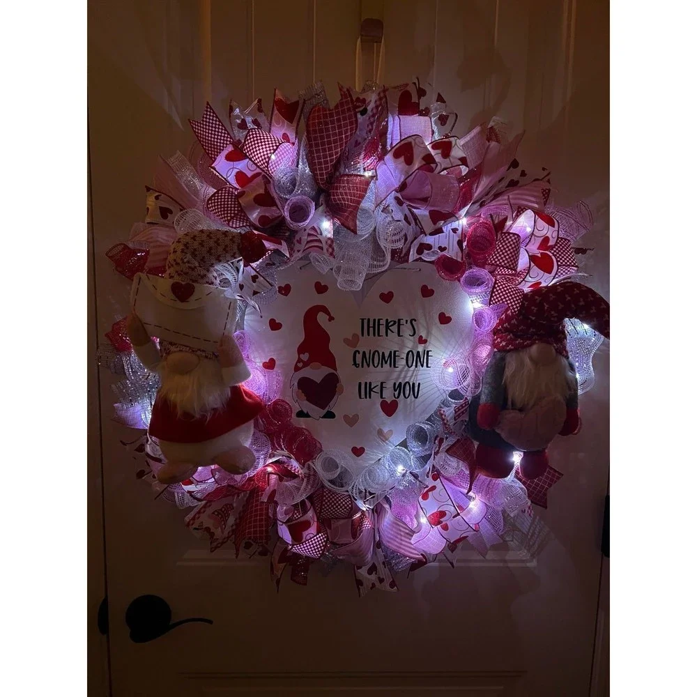 XL Handmade Valentine’s Gnome-one Like You Ribbon Prelit Wreath 26 ins LED XLW7